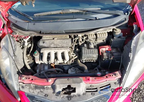 2013 Honda Fit from USA, damaged, VIN JHMGE8H33DC080295